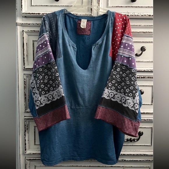 Free People oversized boho handkerchief pattern v-neck pullover Size L - Picture 12 of 16